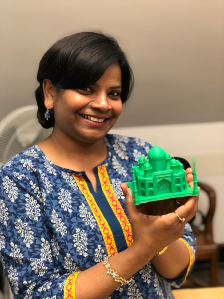 Duke's Hindi Students use 3D Printing to Connect with Culture and Language  - Duke Learning Innovation